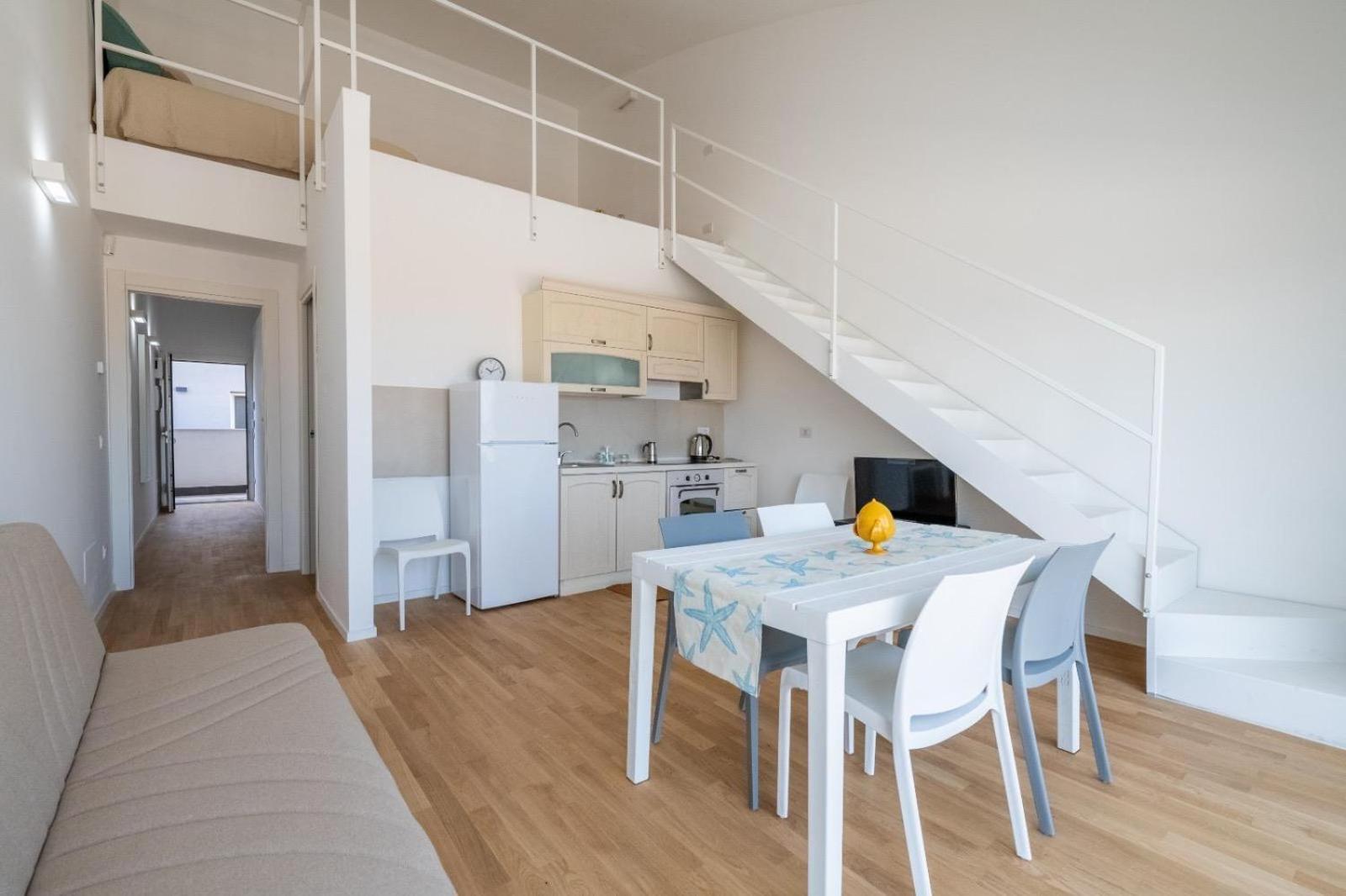 Angelina House - Sea Front Loft Apartamento Bari